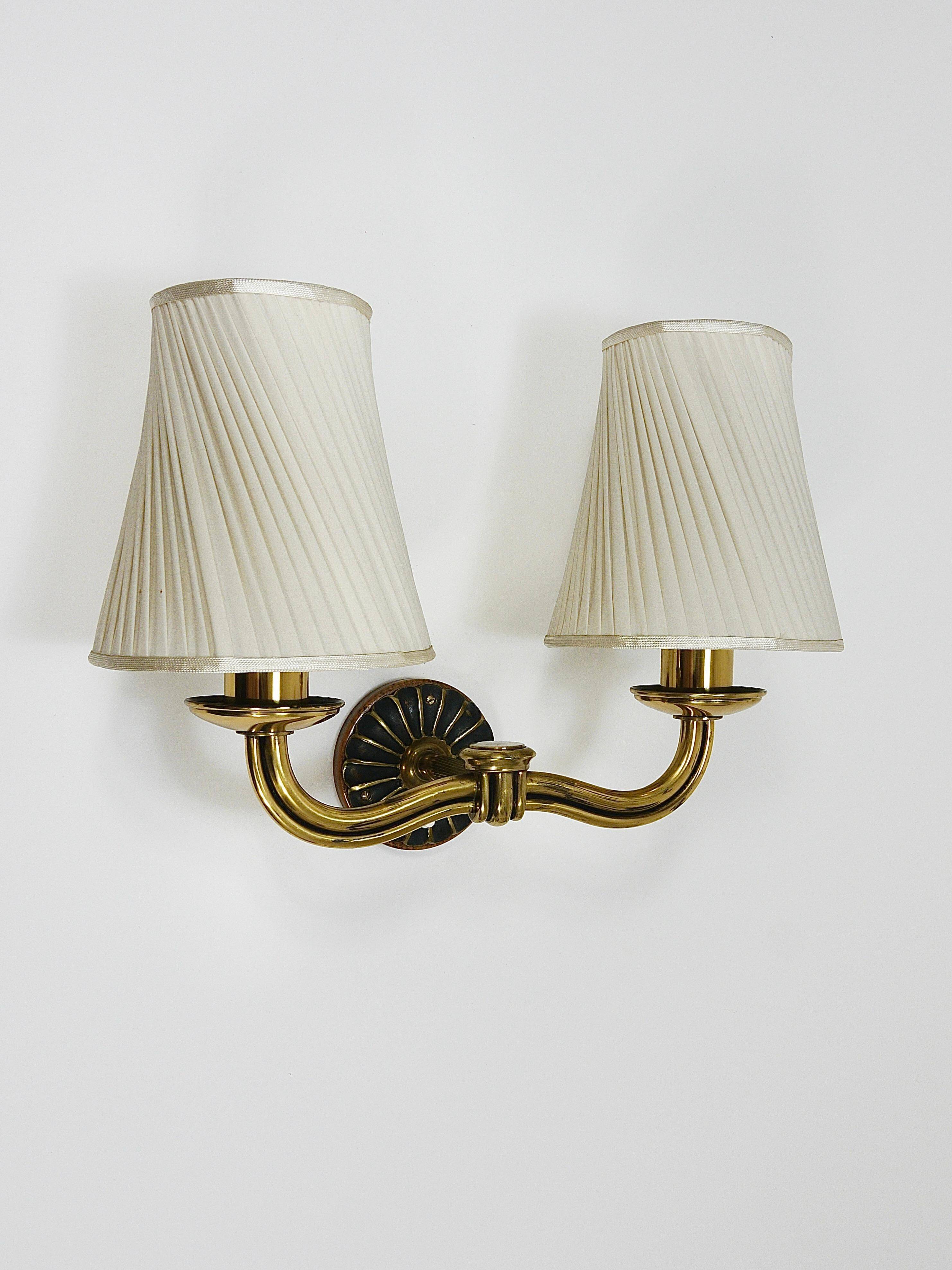 Pair of Wall Sconces in Brass from Viennese Modernism Hugo Gorge, Austria, 1940s