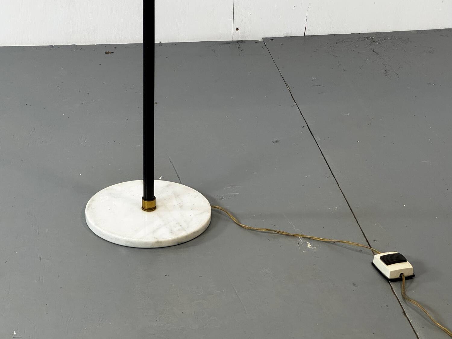 Mid-Century Modernist Italian Floor lamp with Marble Base, 1950s