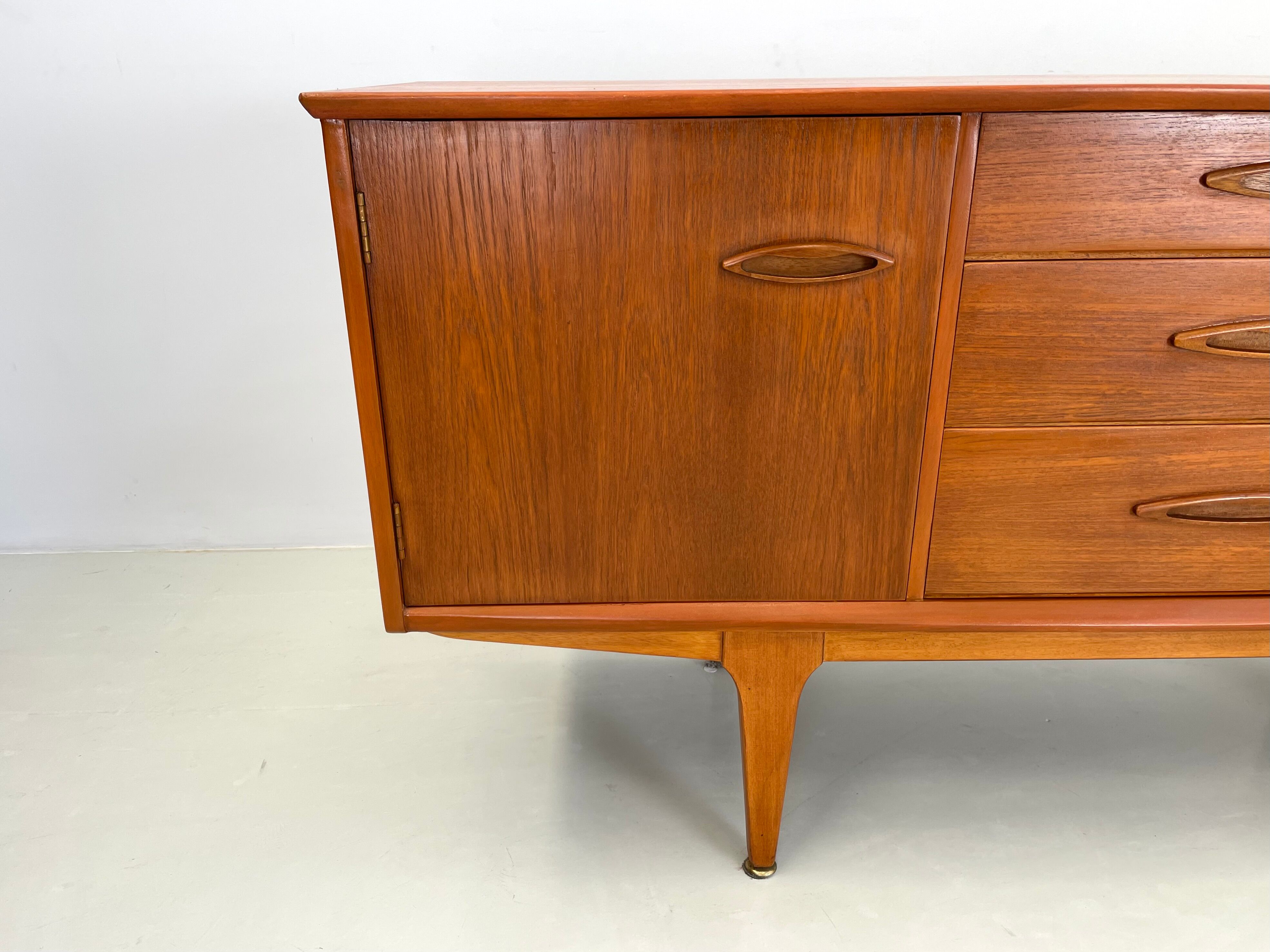 Vintage McIntosh sideboard 1960's