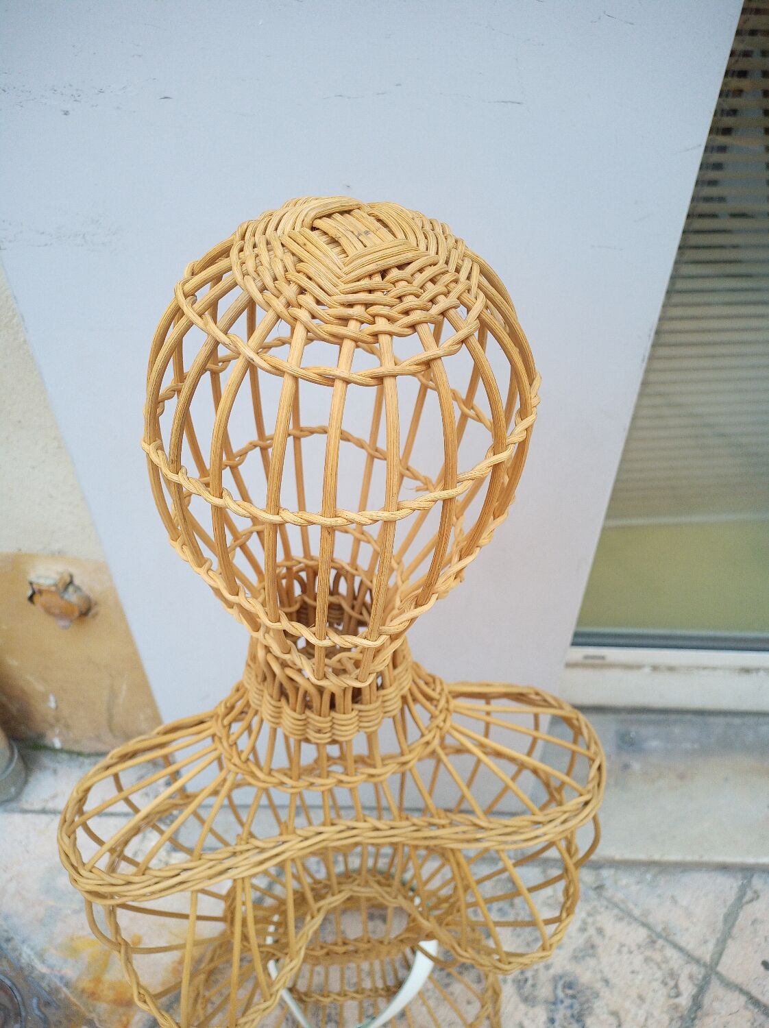 Bust year 1950 in rattan