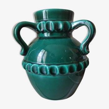 Emerald green ceramic vase