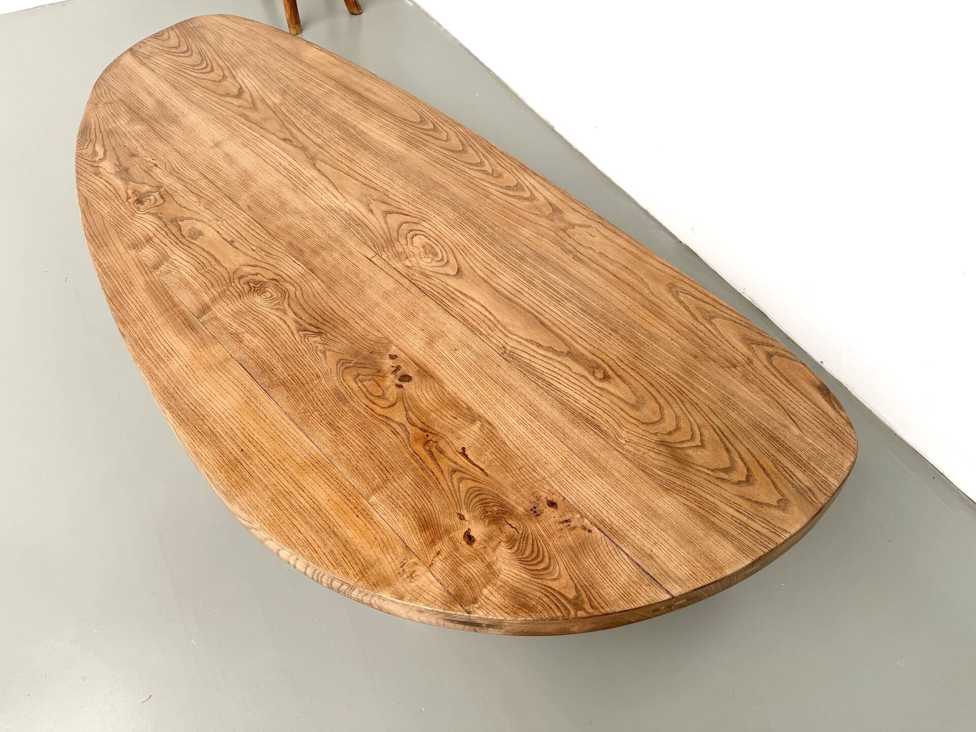 "Free Form" XXL coffee table in solid oak – 1950s