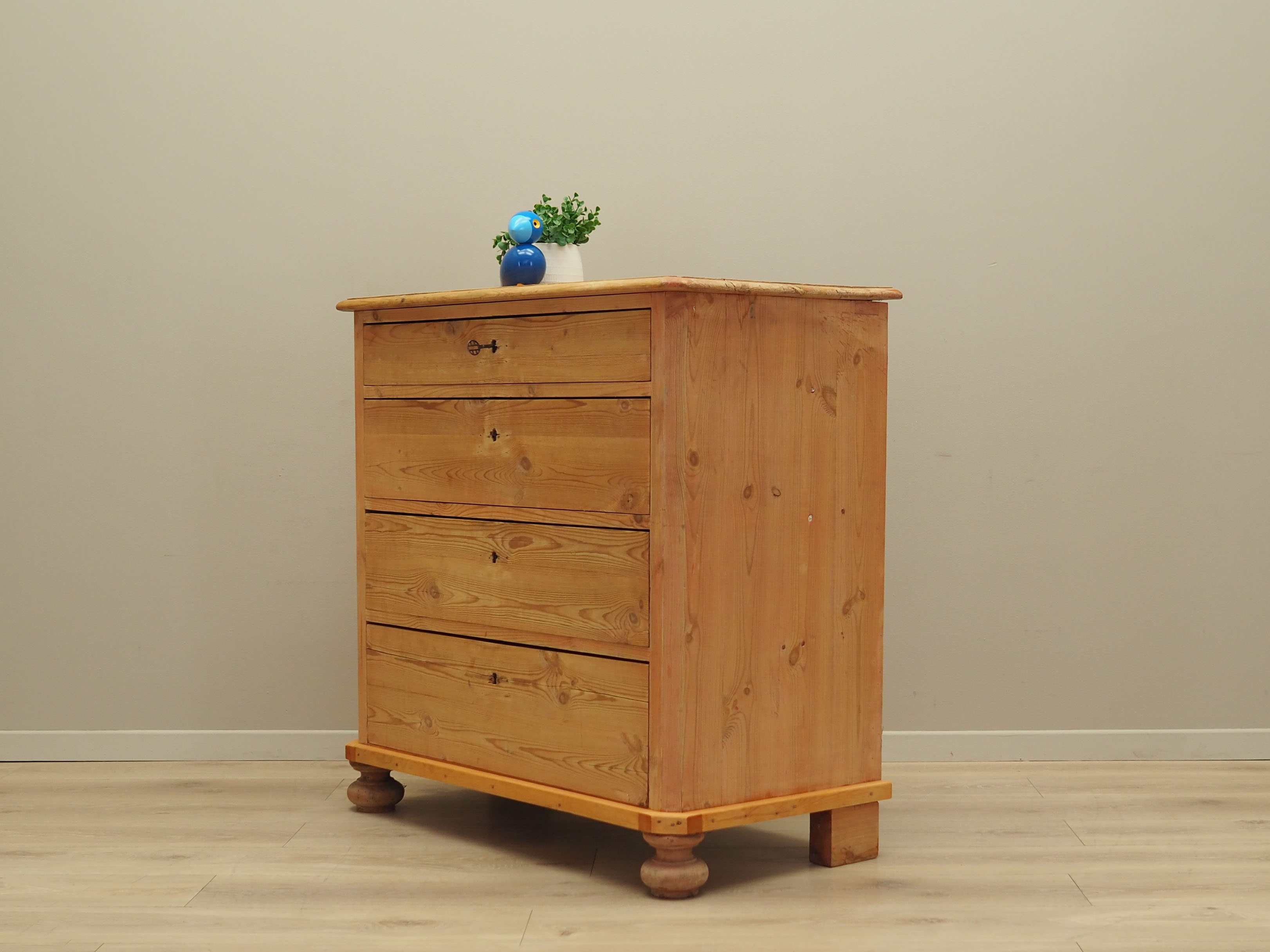 Pine chest of drawers, Danish design, 1950s, production: Denmark