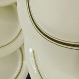 Set de 8 assiettes plates Villeroy & Boch Mettlach crème et Or.