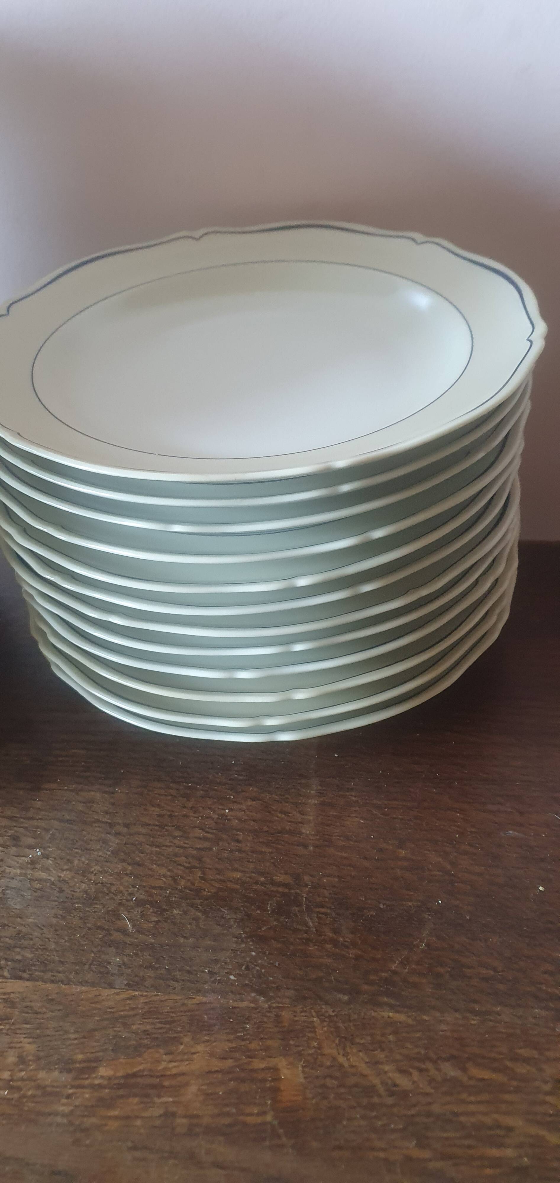 Service de table neuf porcelaine dure Georges Boyer Limoges France