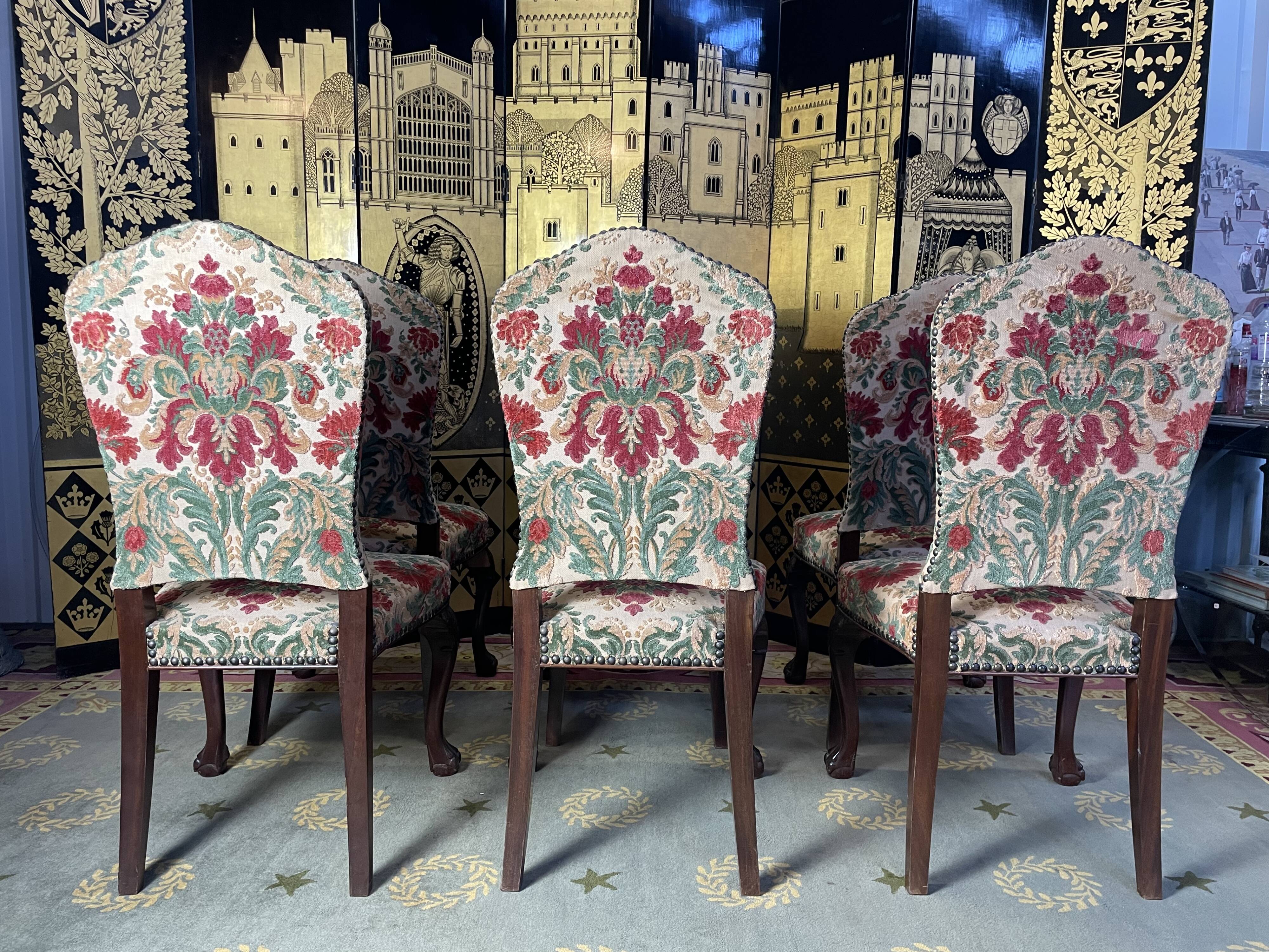 Suite of 6 velvet English chairs