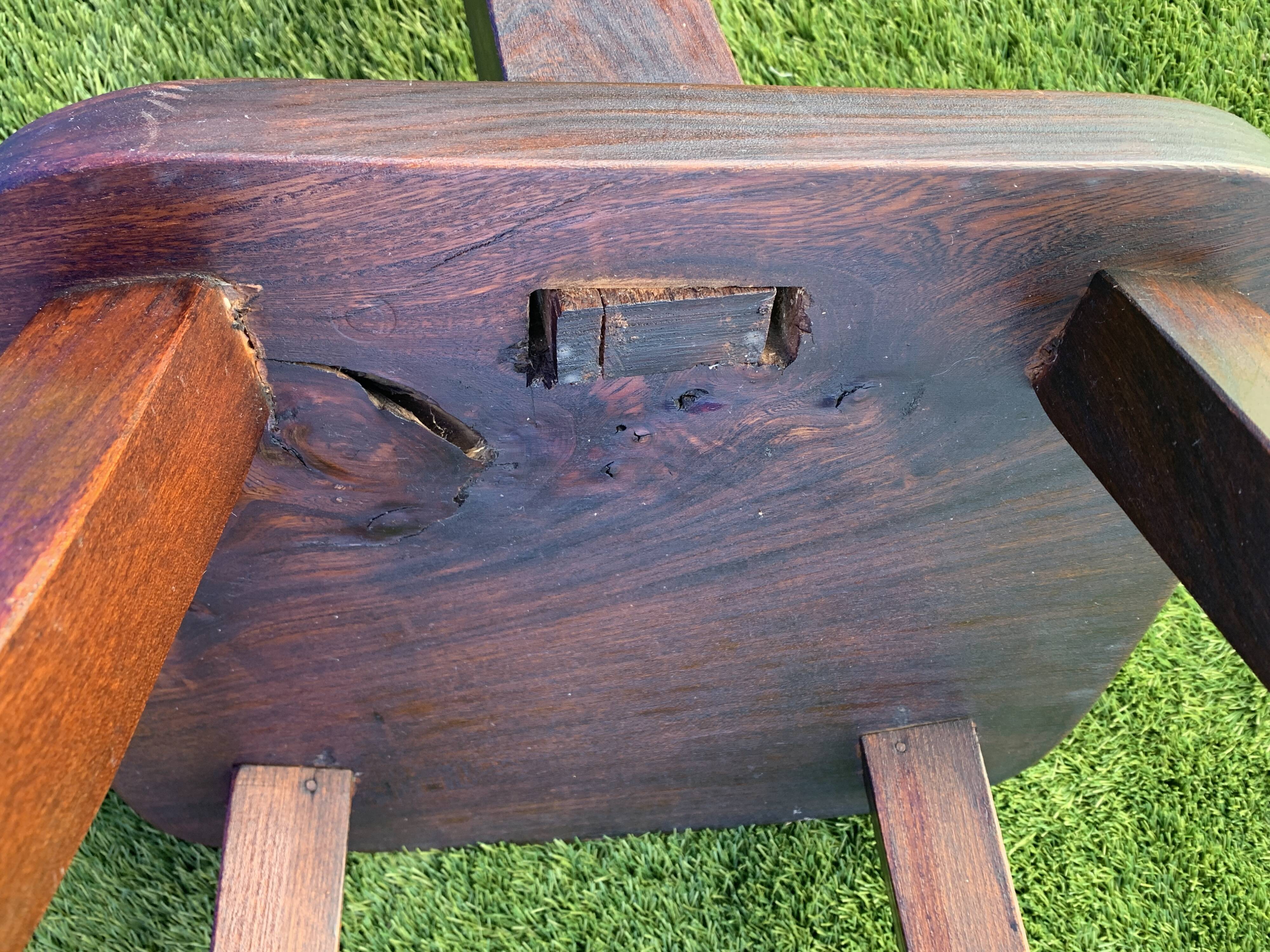 Pair of brutalist T-shaped chairs, solid Aranjou elm, design Olavi Hanninen, 1970