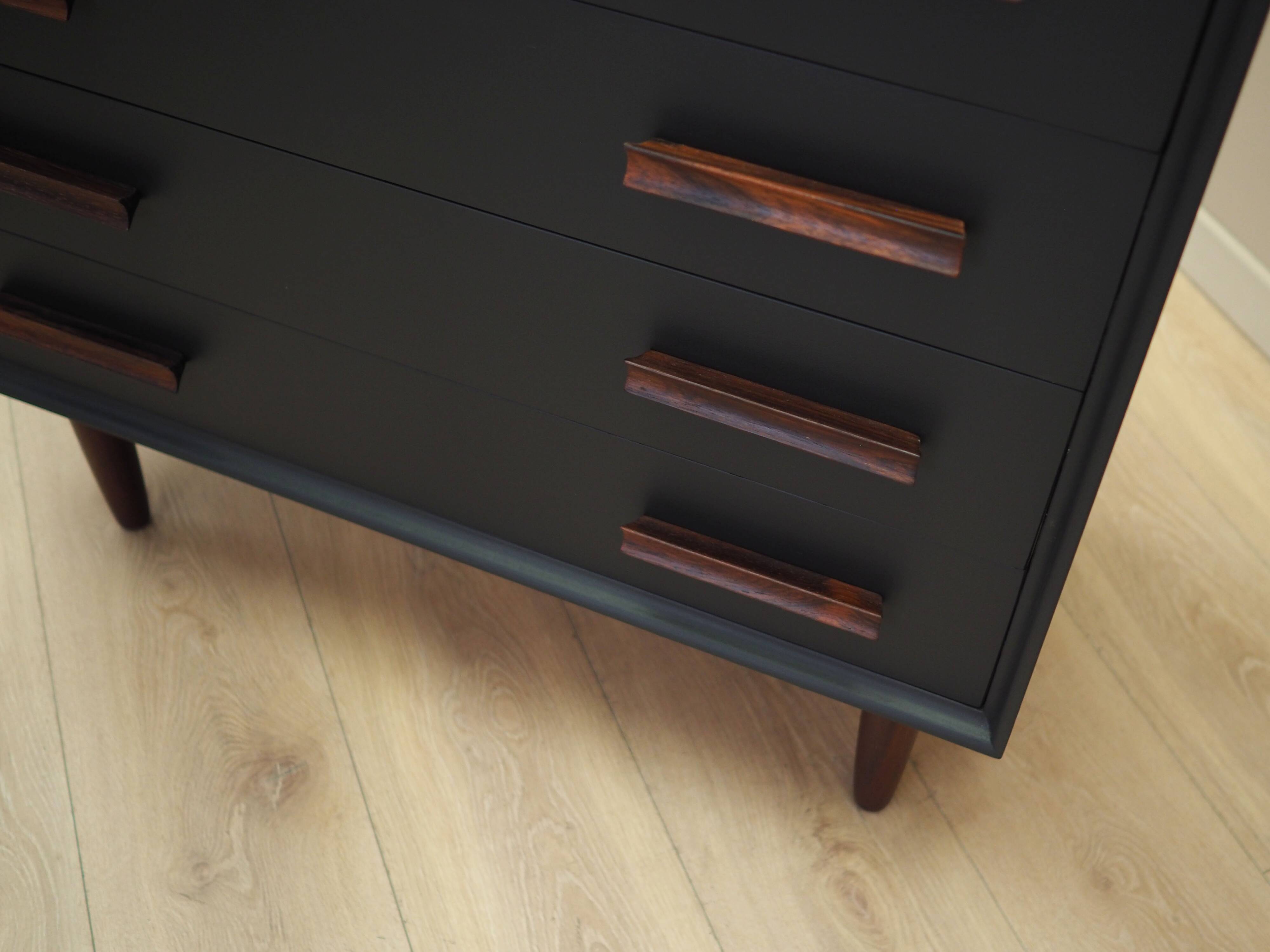 Commode en palissandre, design danois, années 1970, production : Danemark