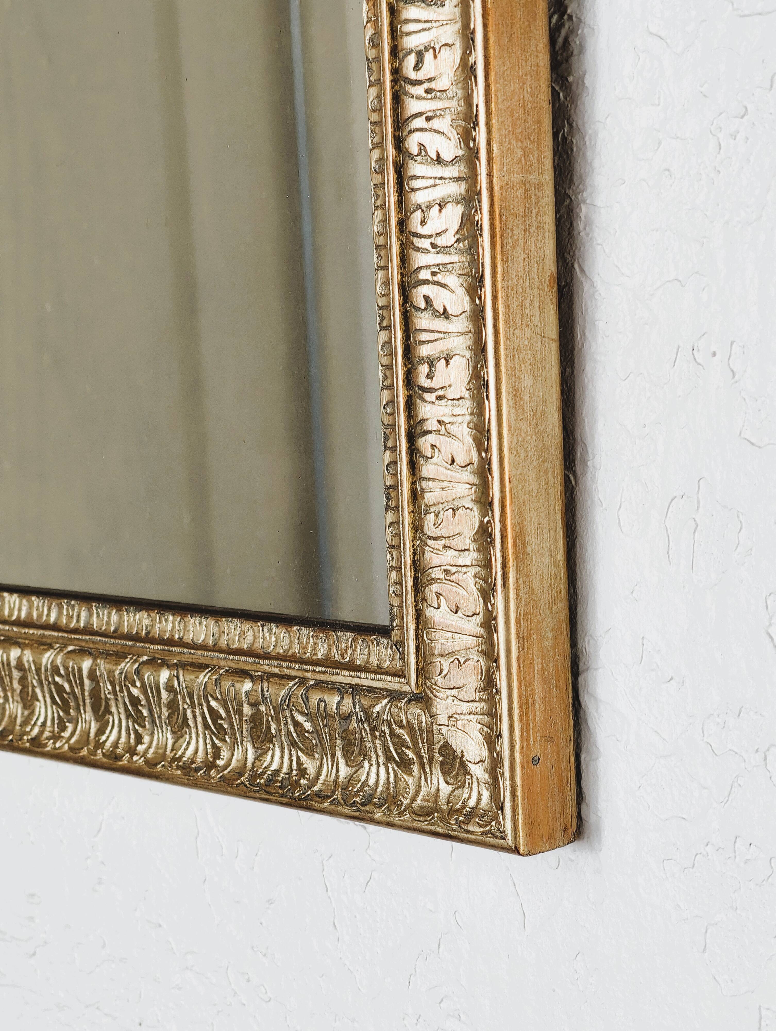 Antique gilded wooden rectangular mirror