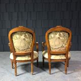 Paire de fauteuils de style Louis XVI