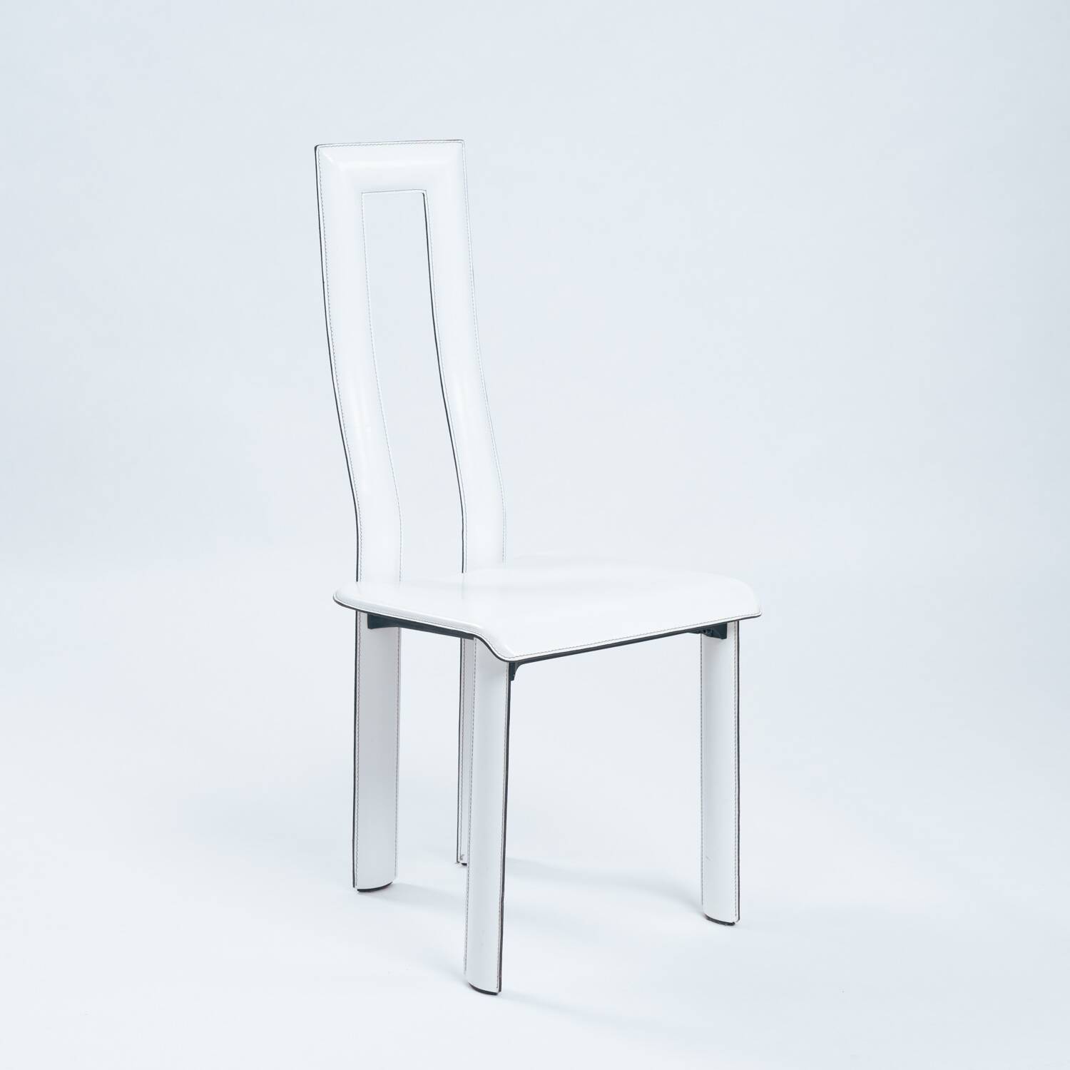 White Italian leather highback dining chairs by Ycami Italy, set of 4, 1980s