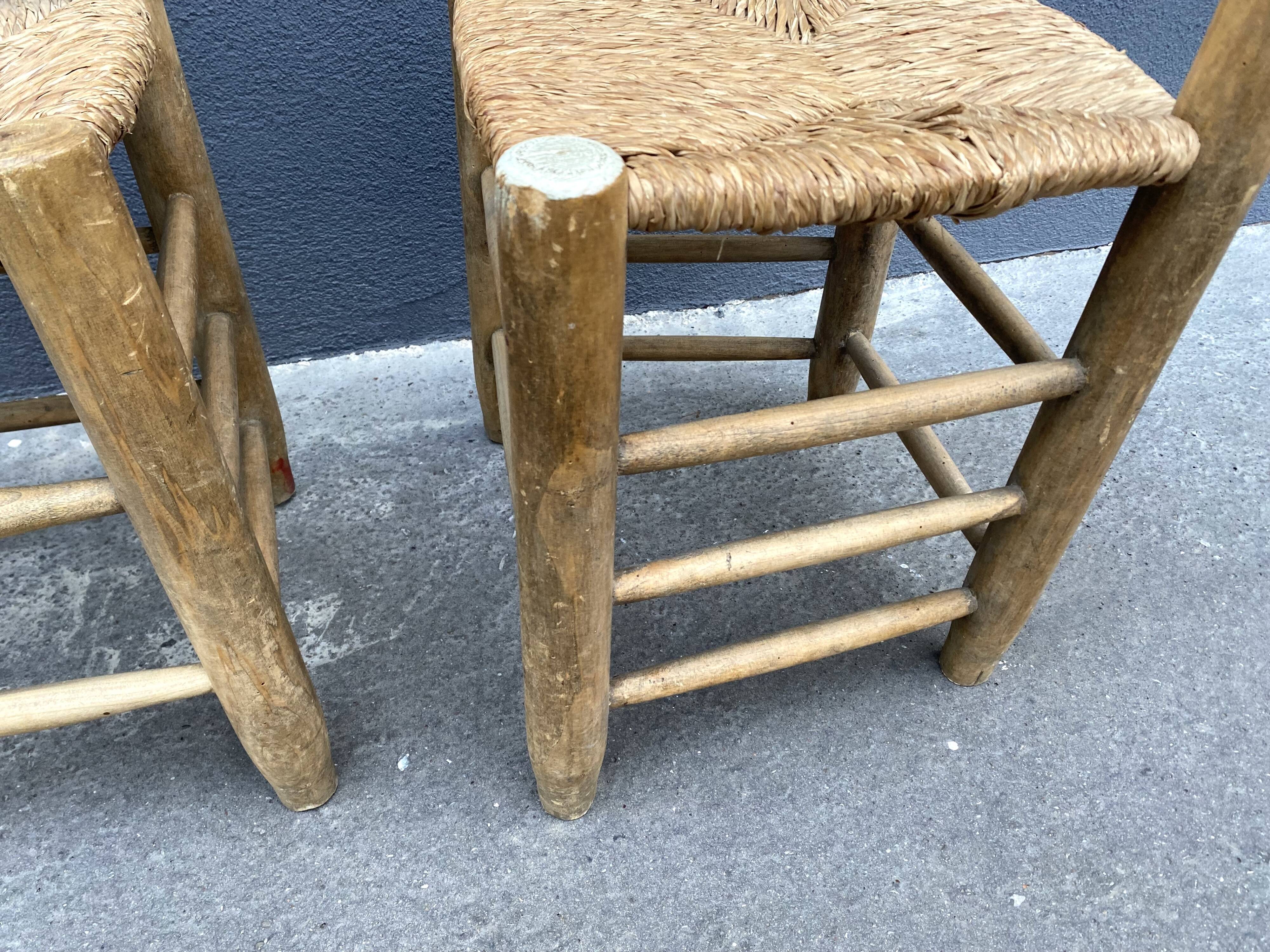 Set of 2 chairs in raw wood and straw from the 50s