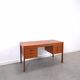 Teak vrijstaand bureau met lade uit Denemarken
