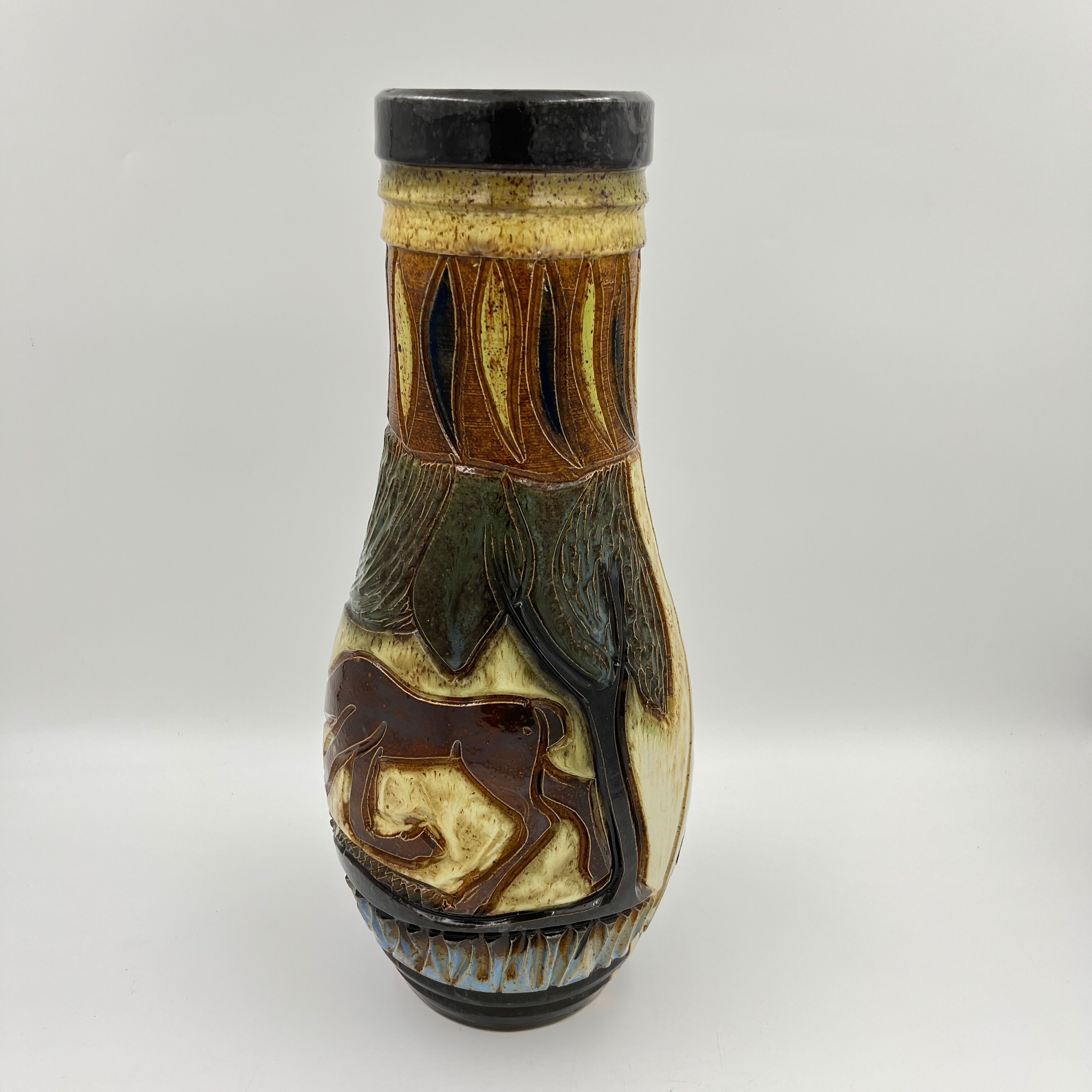 Guerin terracotta vase