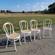 Lot de 4 chaises en bois tournés et cannage 