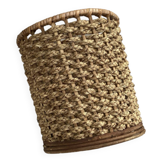 Basket woven natural fibers
