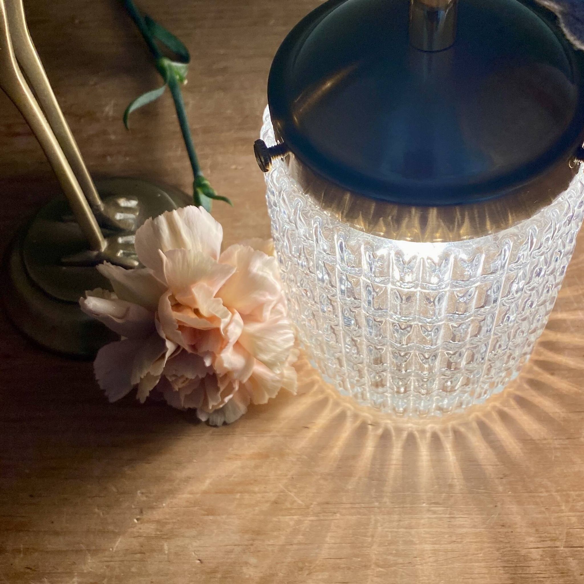 Baladeuse ou lampe à poser globe vintage en verre