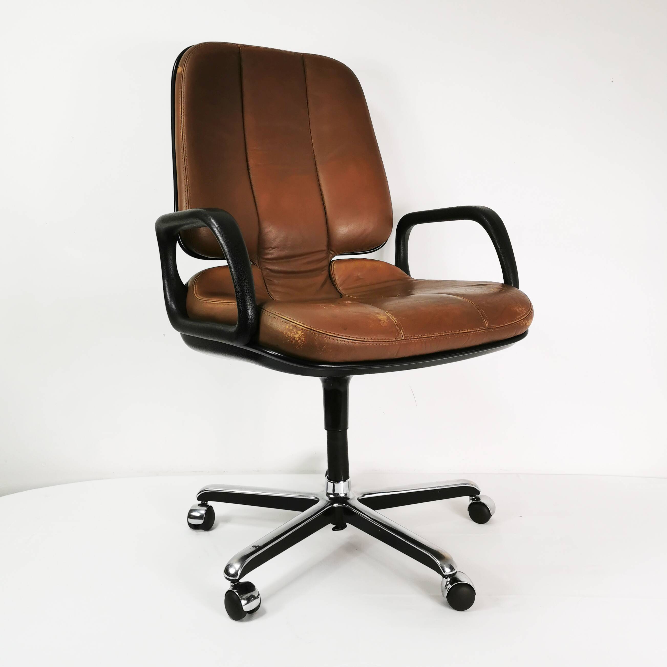Leather desk chair, Vitra, designed by Wolfgang Mueller, 1970s.