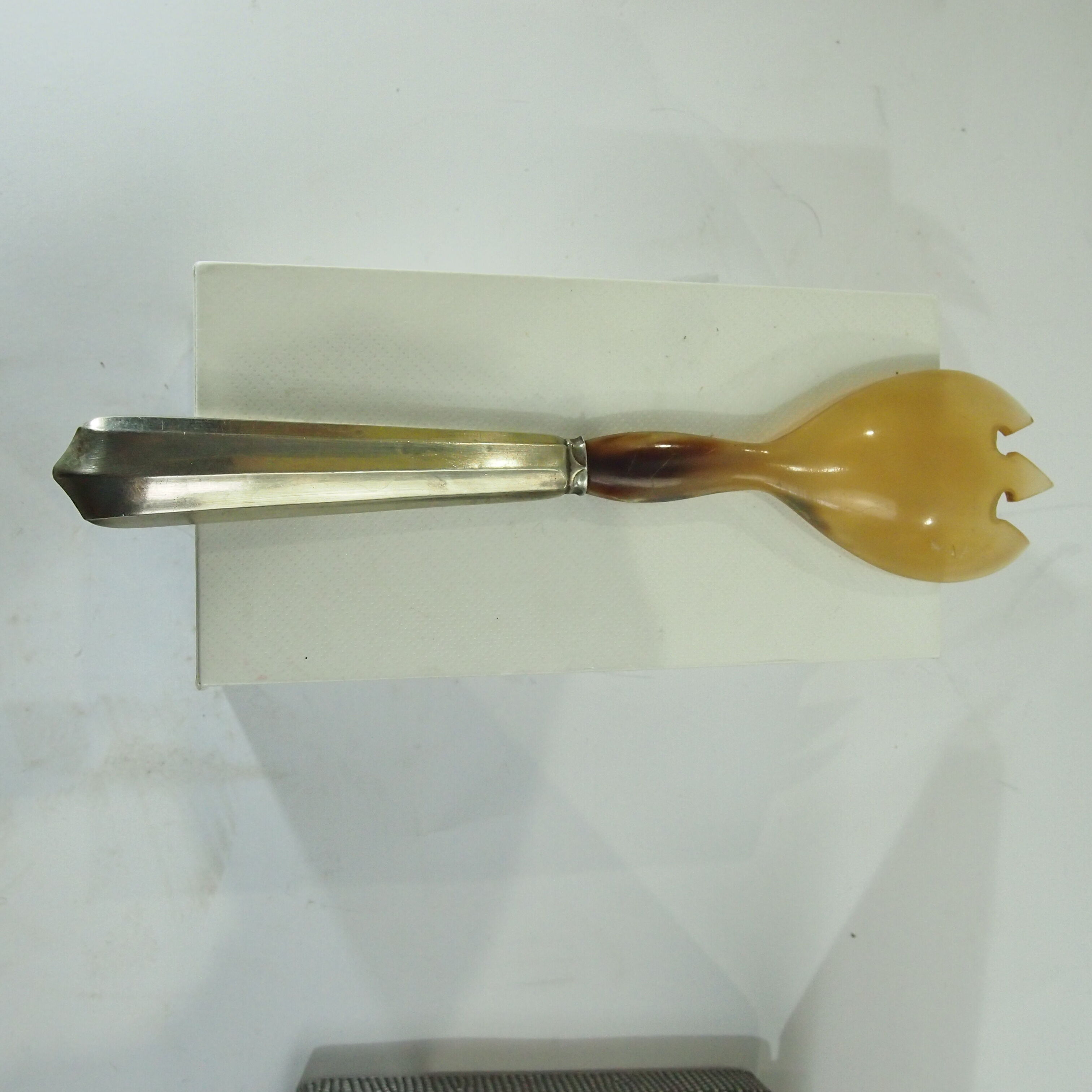 Bone and metal filled salad servers