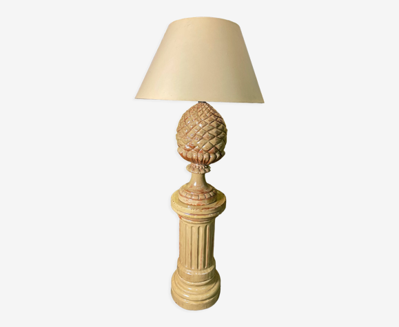 Lampe en terre cuite sur colonne cannelée