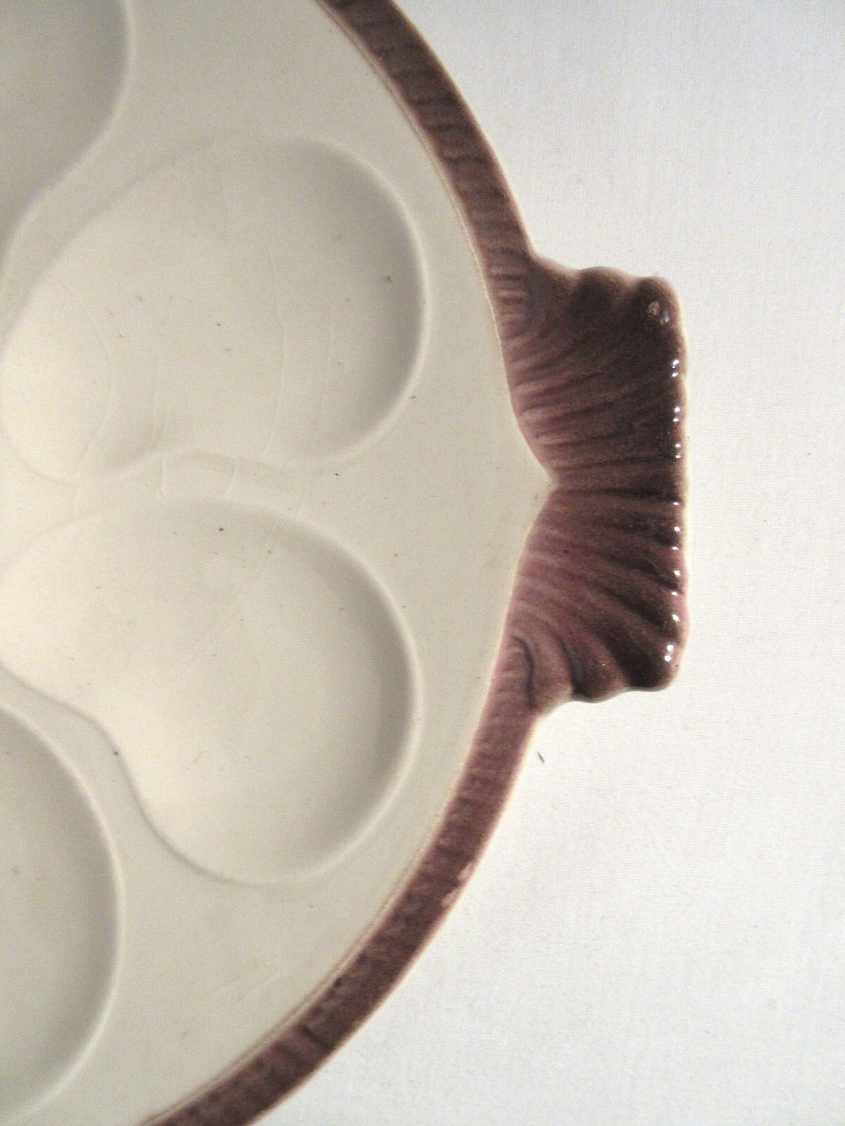 Oyster plate in bubble, fish-shaped signed LONGWY model Copenhagen