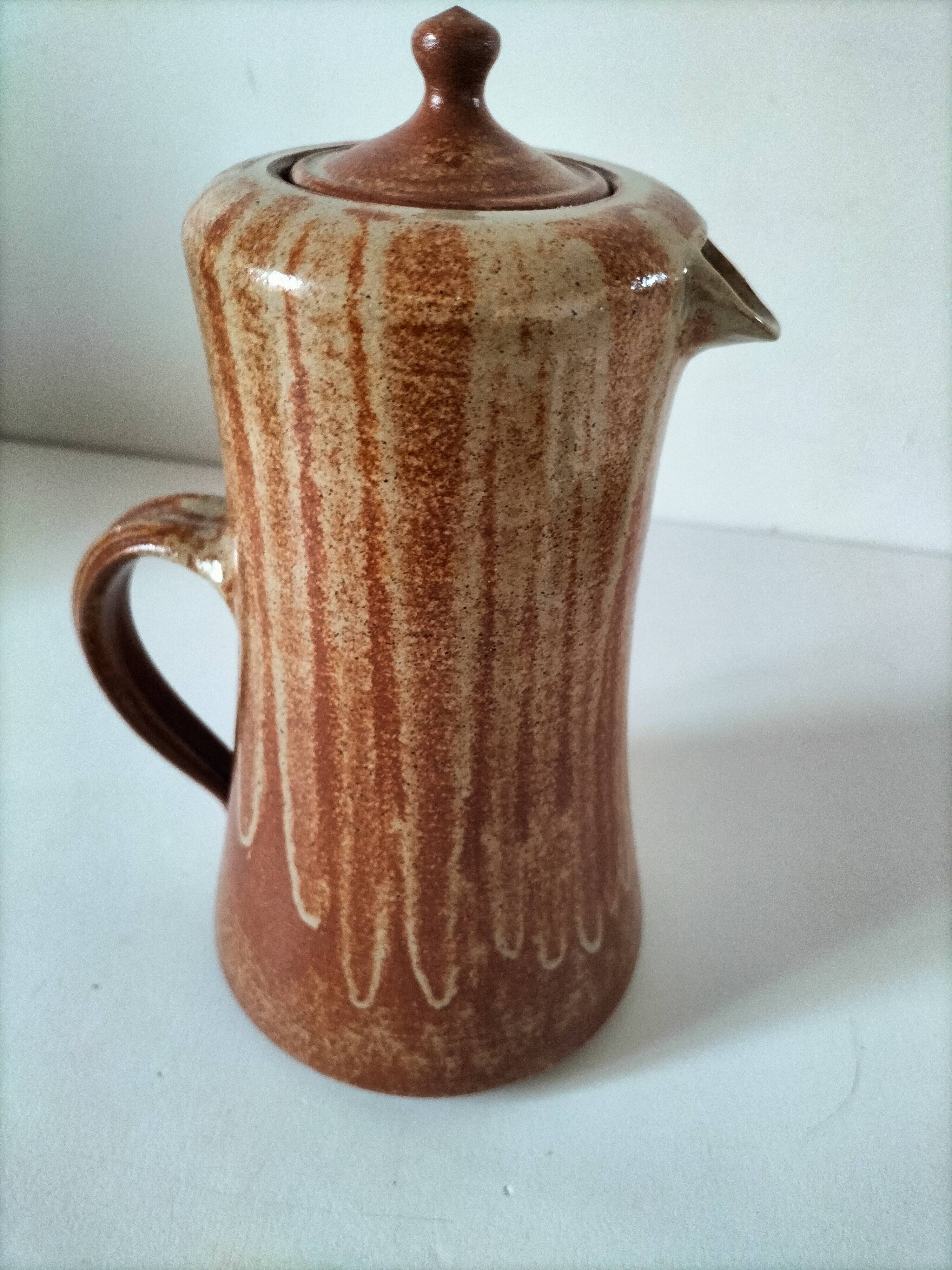 Stoneware coffee service signed Daniel Auger, Puisaye (Burgundy), 1970s