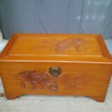 Camphor chest