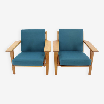 1960s Hans J. Wegner Pair of GE 290 Armchairs in Oak for Getama, Denmark