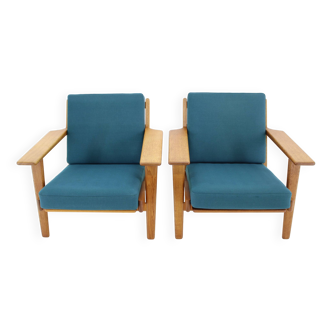 1960s Hans J. Wegner Pair of GE 290 Armchairs in Oak for Getama, Denmark