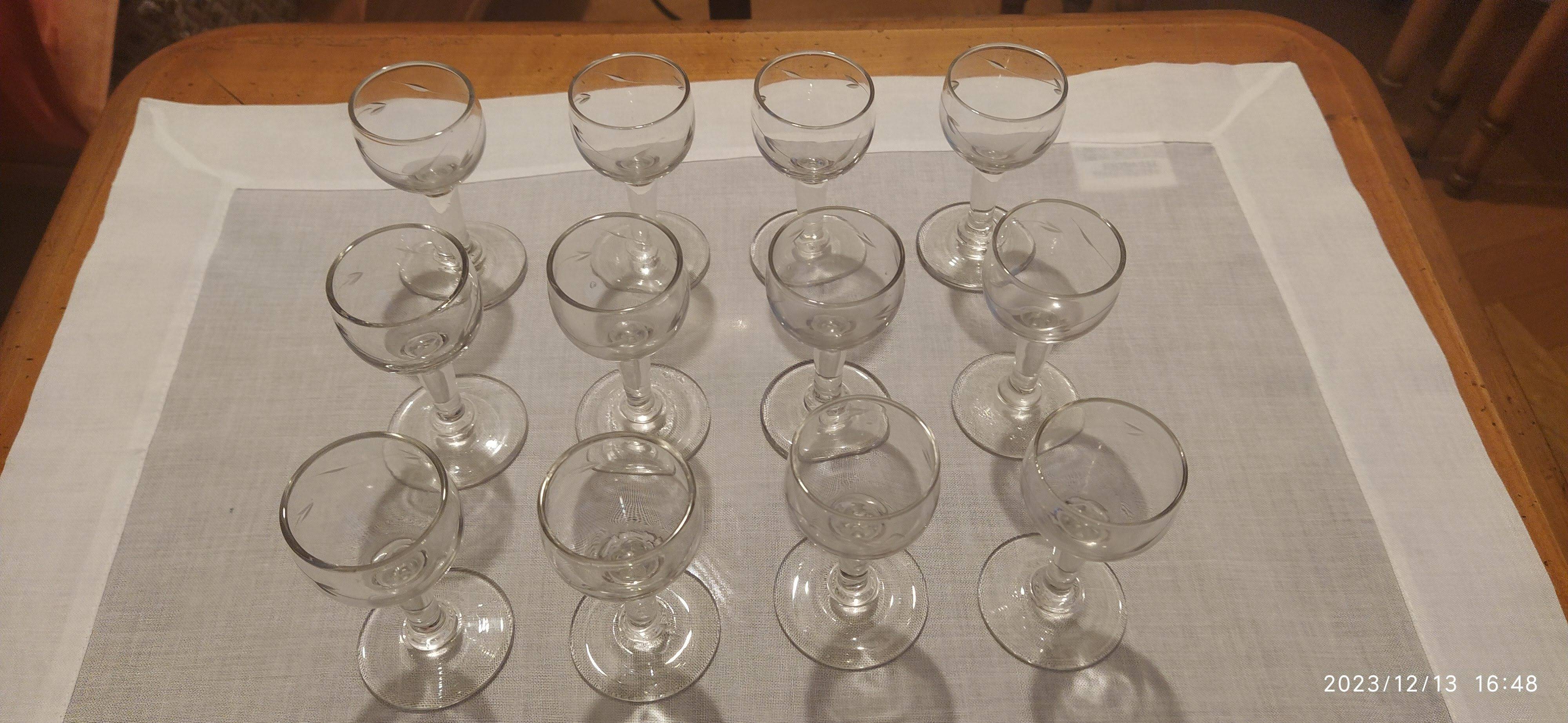 Set of 12 liquor glasses