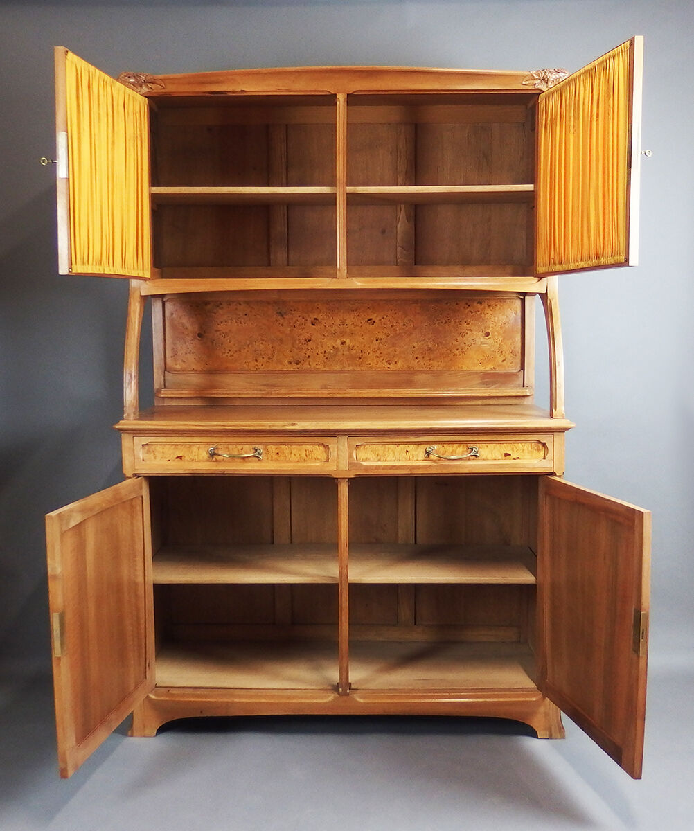 Two-body Art Nouveau buffet "Le Bon Marché"