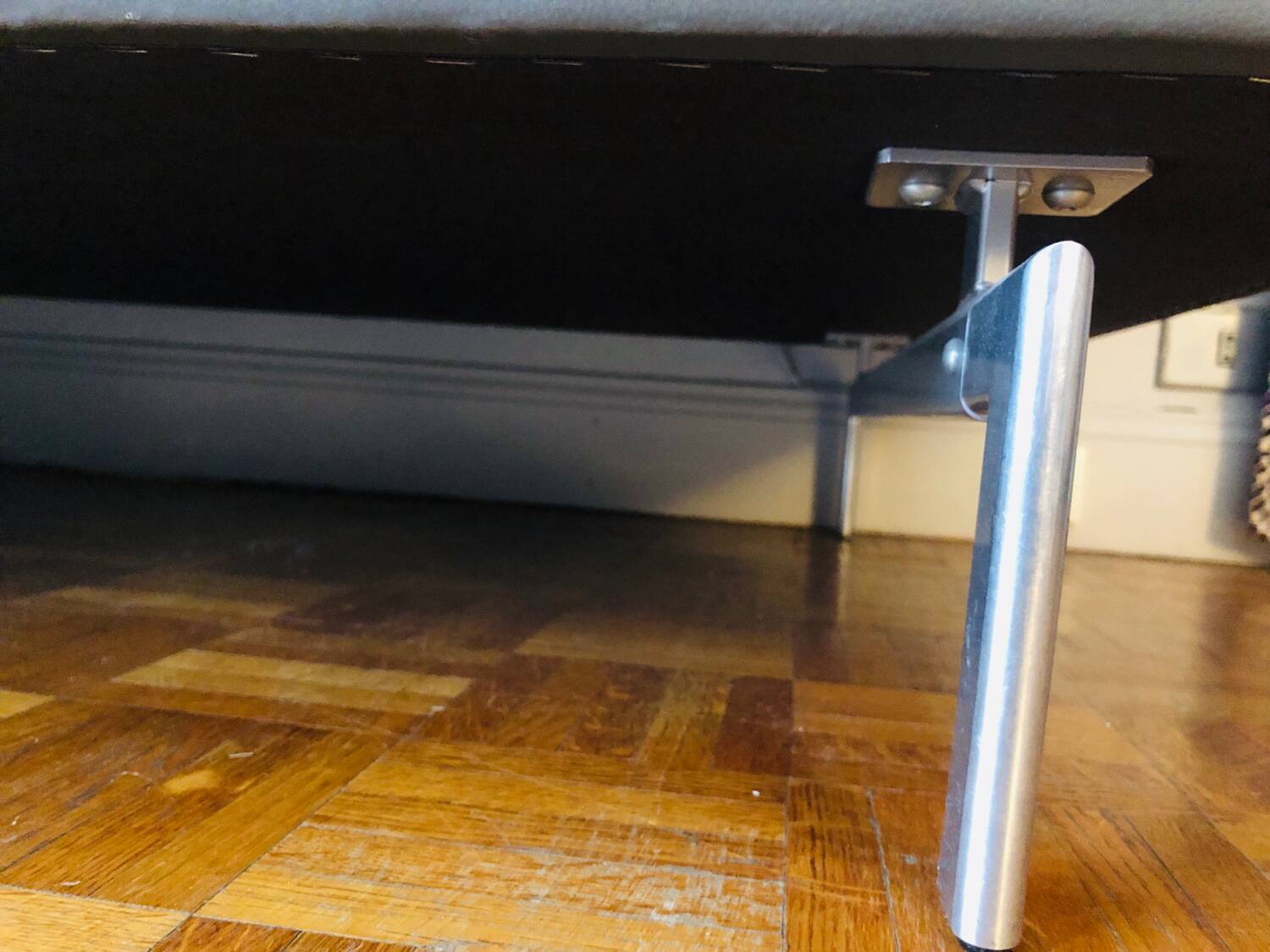 Cinna stricto sensu sofa