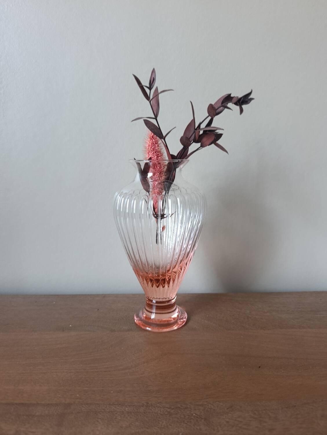 Murano pink gadrooned vase | Kristall Mary workshop - Italy |