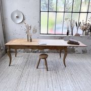 Table de ferme merisier pieds galbés XIXème
