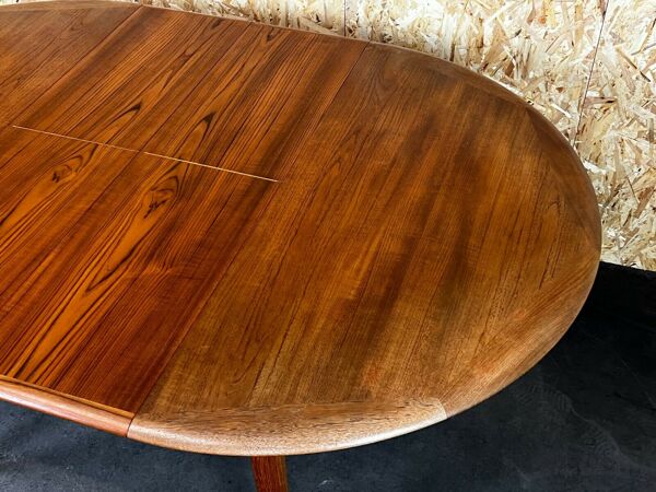 Table à manger en teck des années 60 des années 70 Svend Aage Madsen pour Knudsen & Son