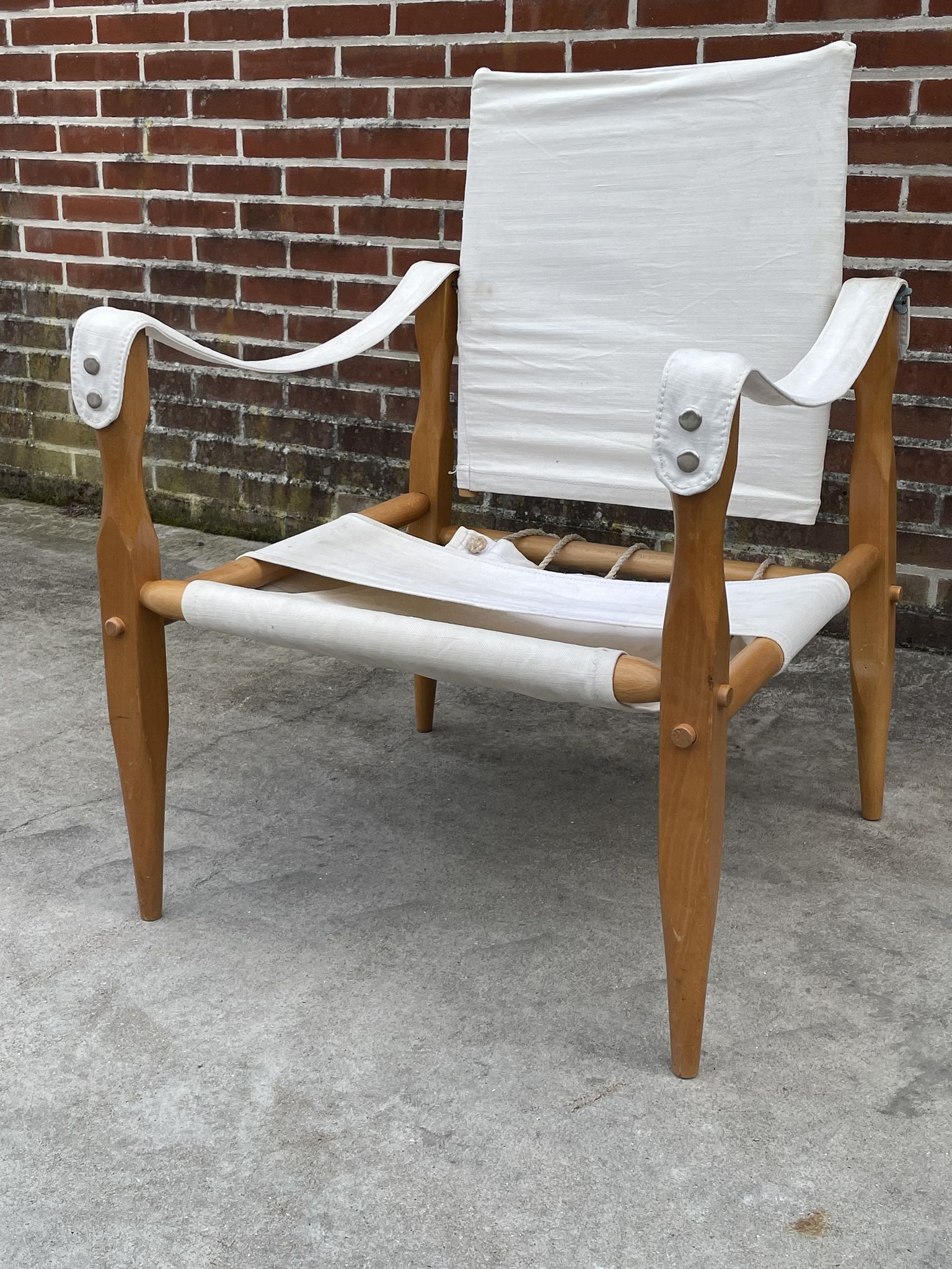 Fauteuil safari vintage 1960 Danemark avec toile design minimaliste