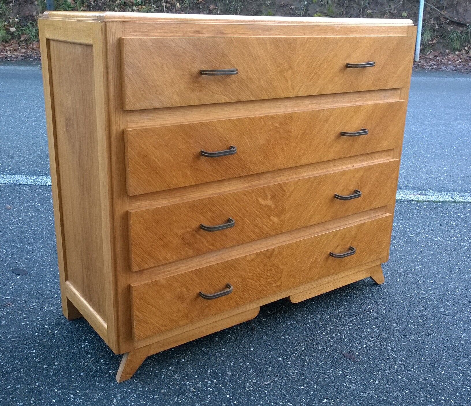 Commode vintage en chêne clair 1950