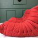 Togo rouge par Michel Ducaroy pour Ligne Roset