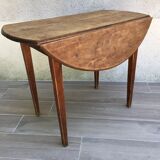 Round table at 2 vintage wood rabats