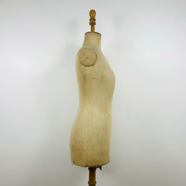 Seamstress model early 20th