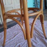 Round dining table vintage curved wooden foot