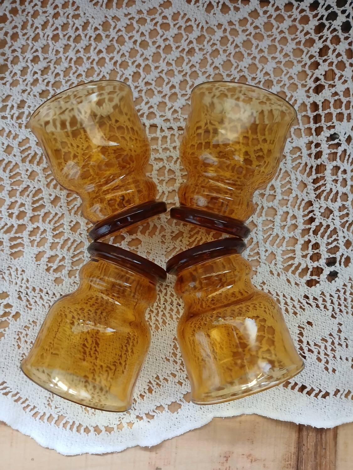 4 verres ambrés vintages