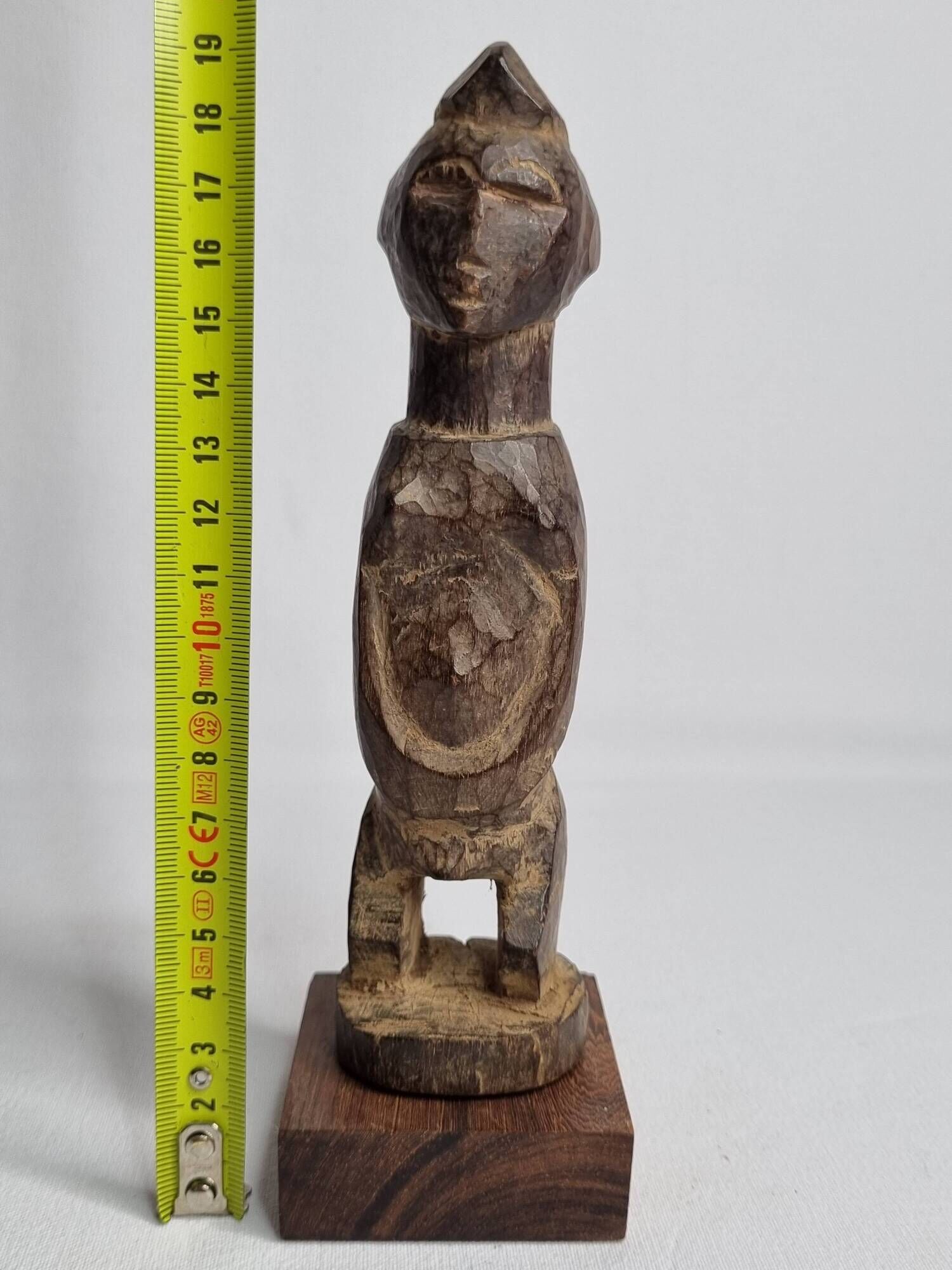 Tagbana statuette, Ivory Coast, African art, first half of the 20th century, 19 cm