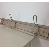 Wall coat rack 3 hooks classic pink