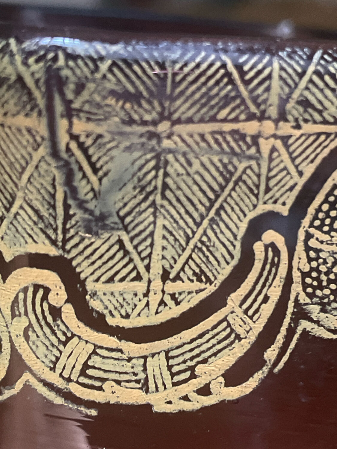 Art Nouveau vase, enamelled and gilded glass with floral decoration – Legras style