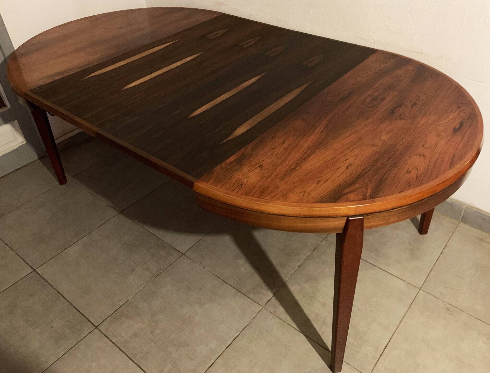 Dining table by Vestervig Eriksen Scandinavian rosewood from the 60s extendable