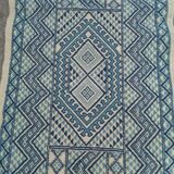 Blue and white Berber carpet wool 120 x 68 cm