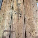 Farmhouse table with 2 drawers