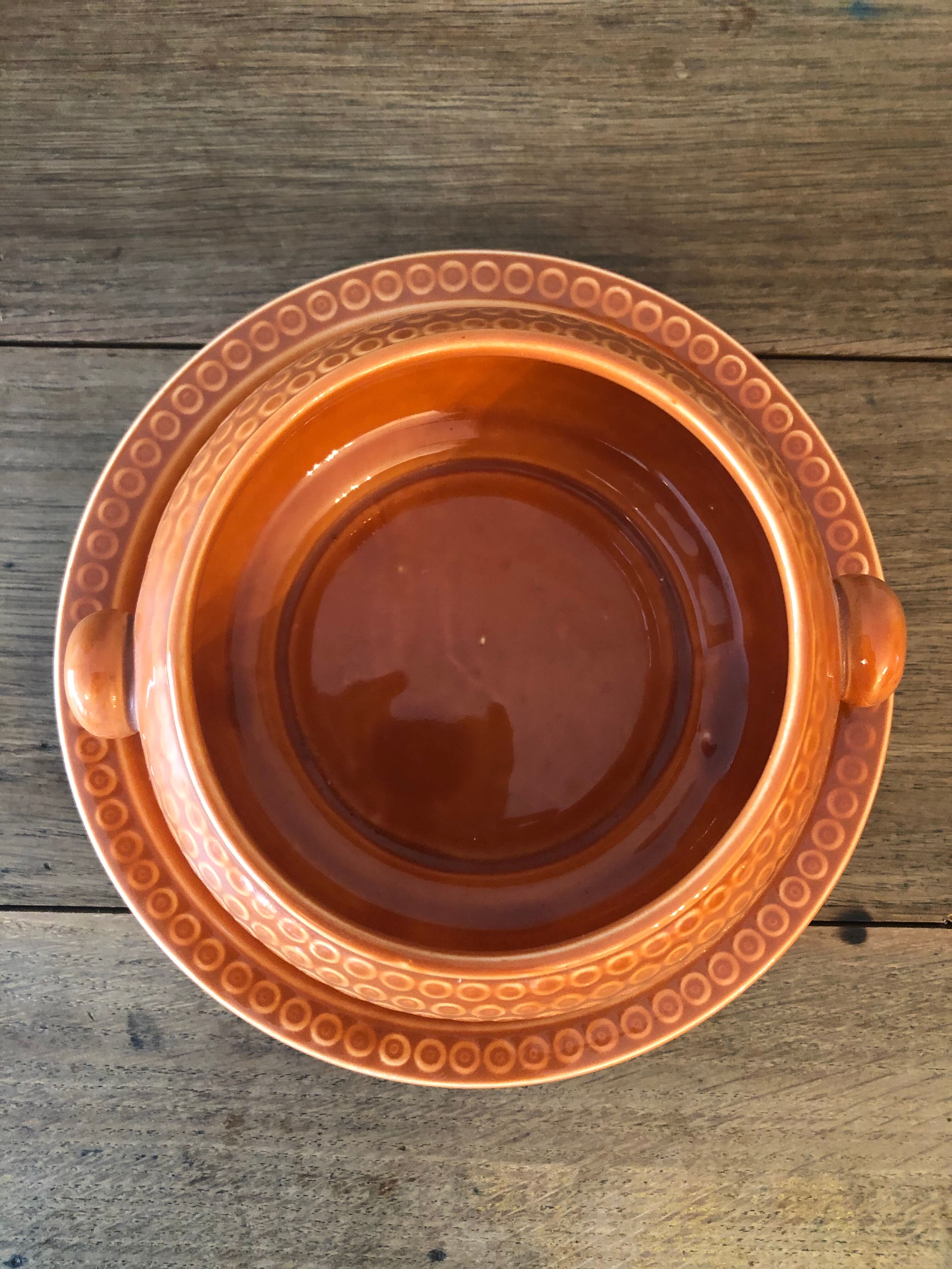 Set of 6 Gien soup bowls