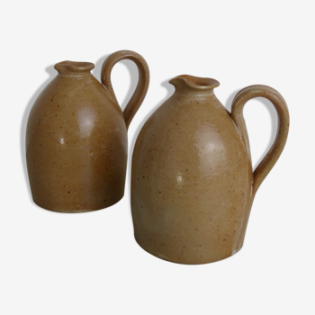 2 sandstone pitchers